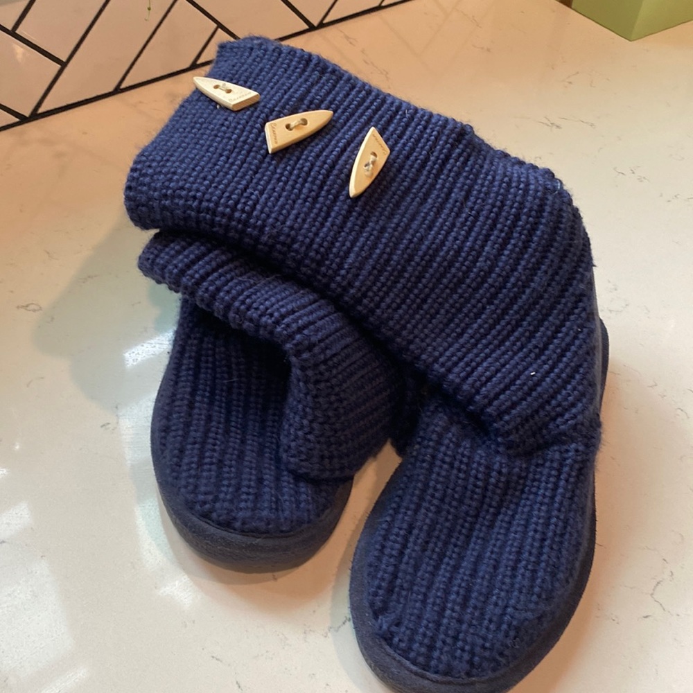 Bear paw sweater booties